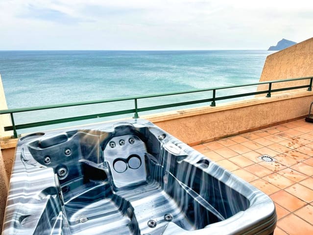 Ático de 3 habitaciones en Altea en venta con piscina garaje - 650.000 € (Ref: 8174442)