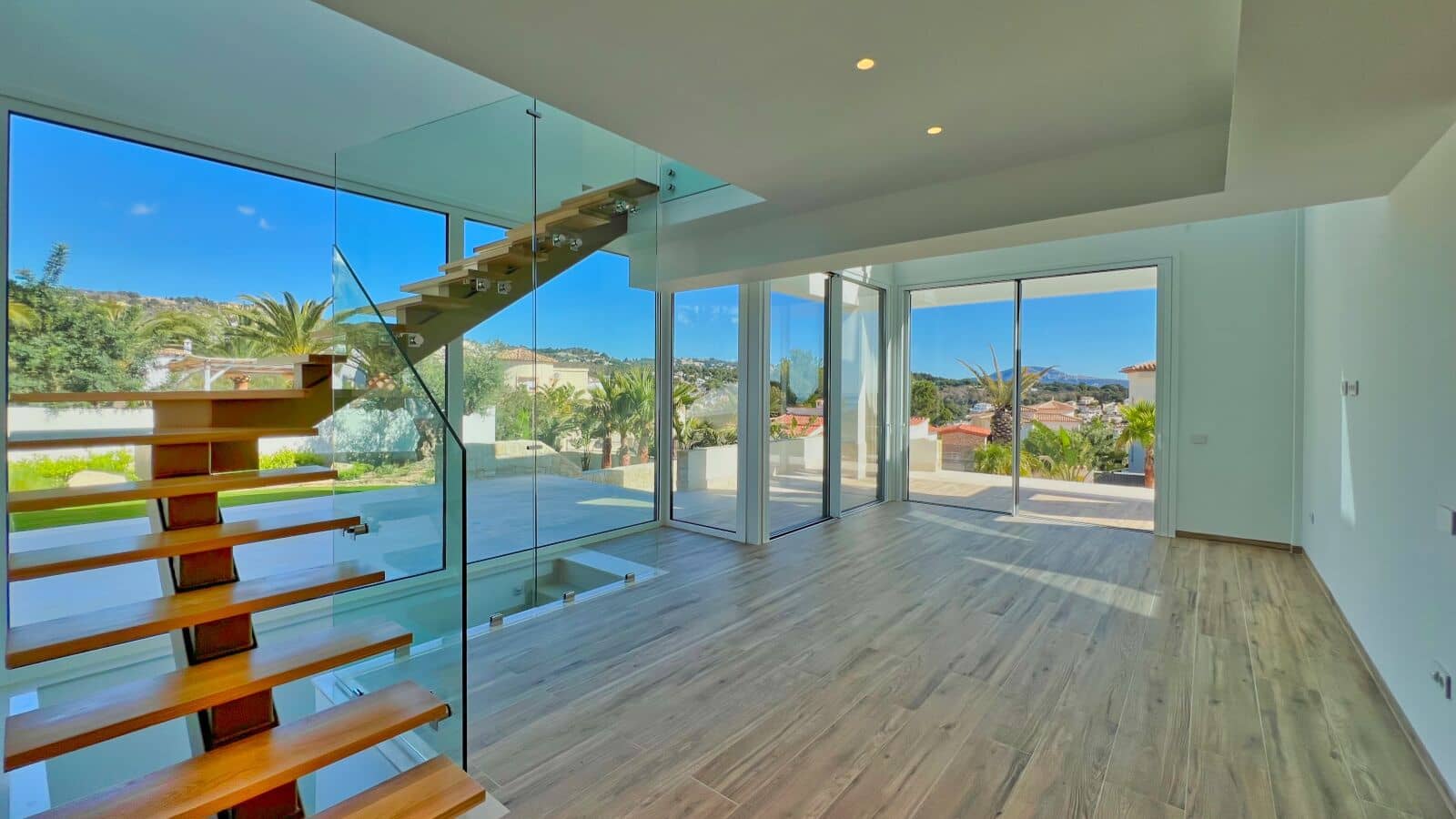 4 soveværelse Villa til salg i Benissa med swimmingpool garage - € 2.260.000 (Ref: 8199144)