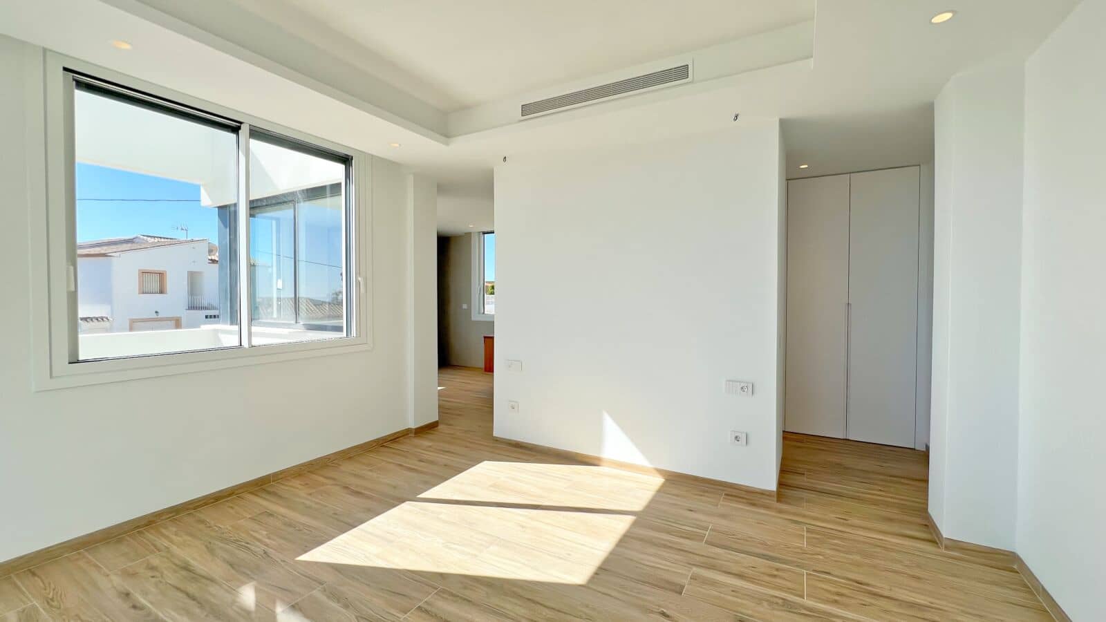 4 soveværelse Villa til salg i Benissa med swimmingpool garage - € 2.260.000 (Ref: 8199144)