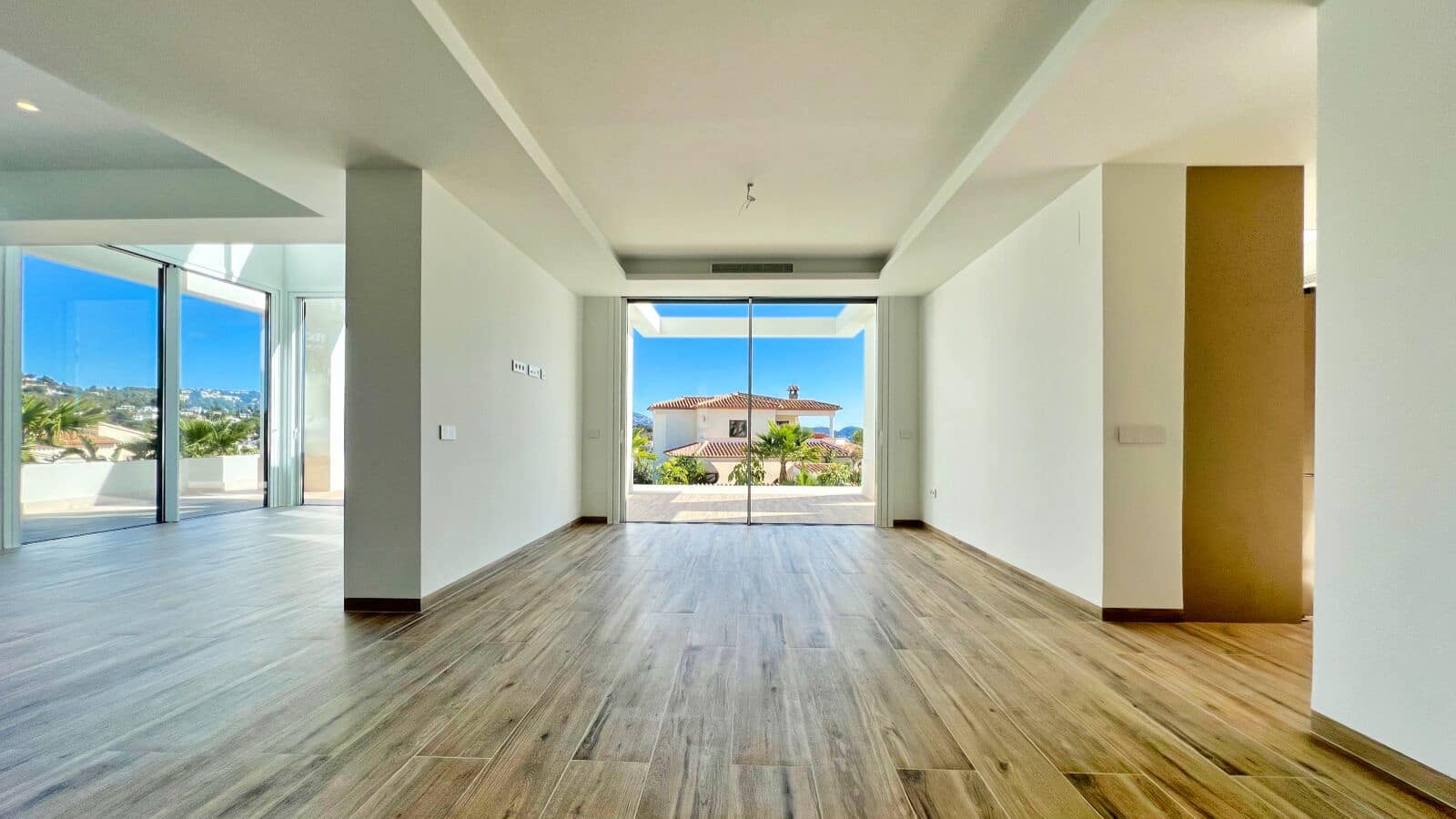 4 soveværelse Villa til salg i Benissa med swimmingpool garage - € 2.260.000 (Ref: 8199144)