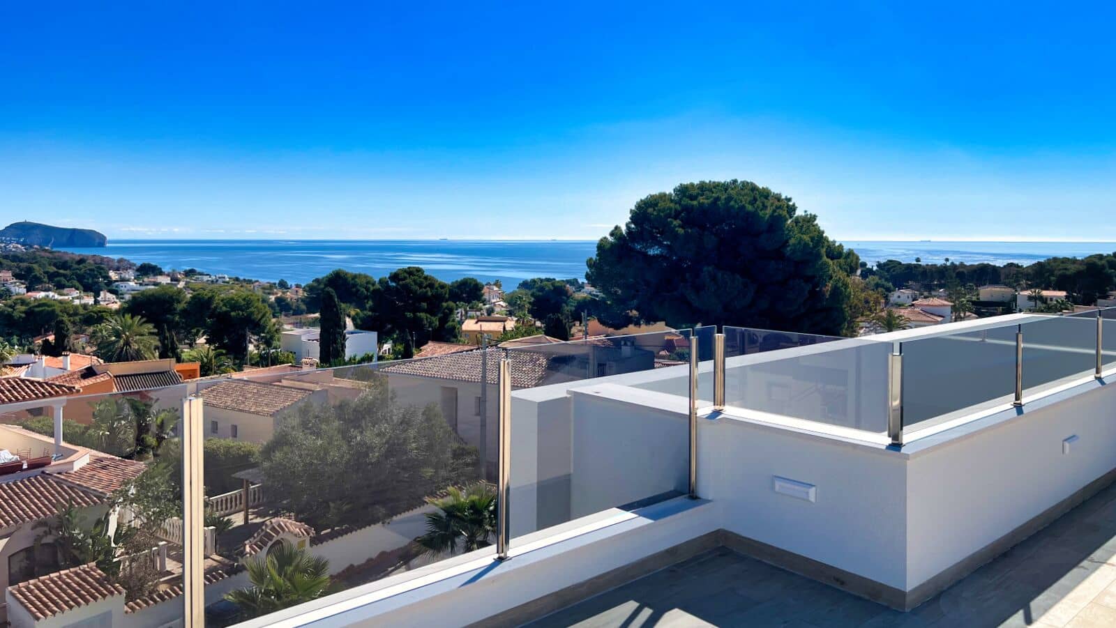 4 soveværelse Villa til salg i Benissa med swimmingpool garage - € 2.260.000 (Ref: 8199144)