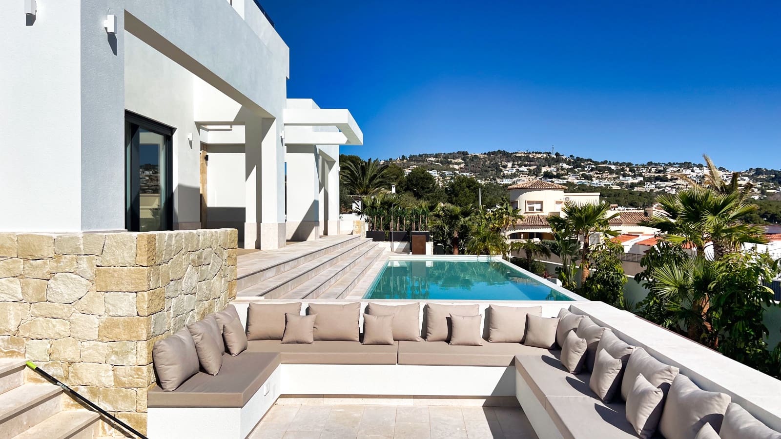 4 soveværelse Villa til salg i Benissa med swimmingpool garage - € 2.260.000 (Ref: 8199144)