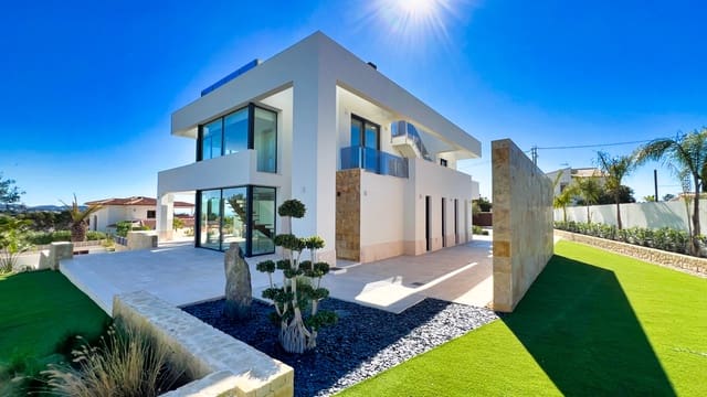 4 Zimmer Villa zu verkaufen in Benissa mit Pool Garage - 2.260.000 € (Ref: 8199144)