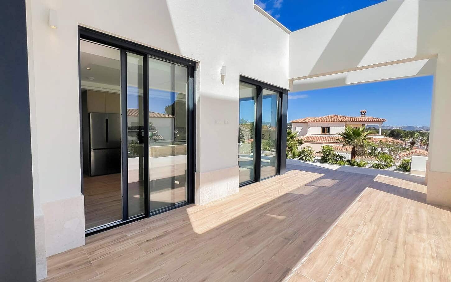 4 soveværelse Villa til salg i Benissa med swimmingpool garage - € 2.260.000 (Ref: 8199144)