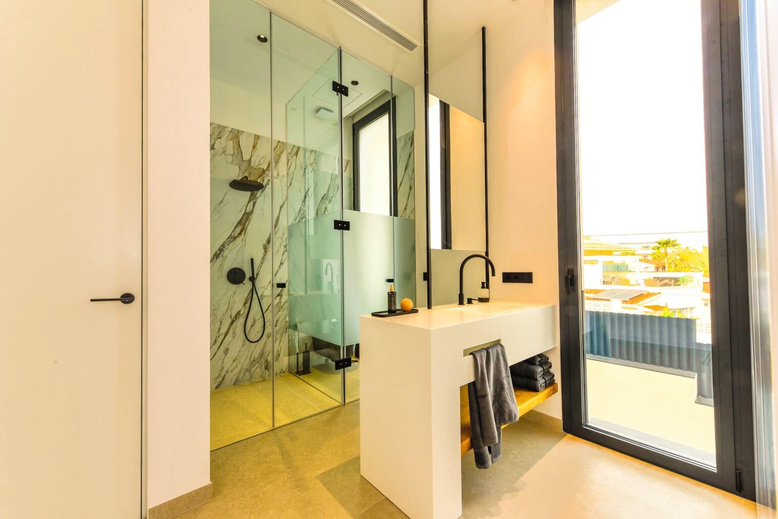 4 slaapkamer Villa te koop in Albir met zwembad garage - € 3.950.000 (Ref: 8208861)