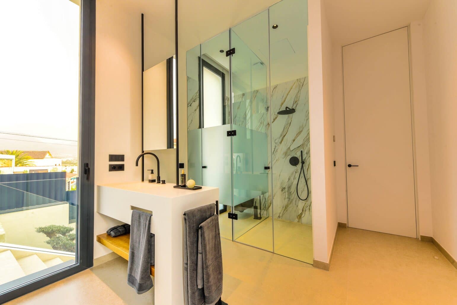 4 slaapkamer Villa te koop in Albir met zwembad garage - € 3.950.000 (Ref: 8208861)