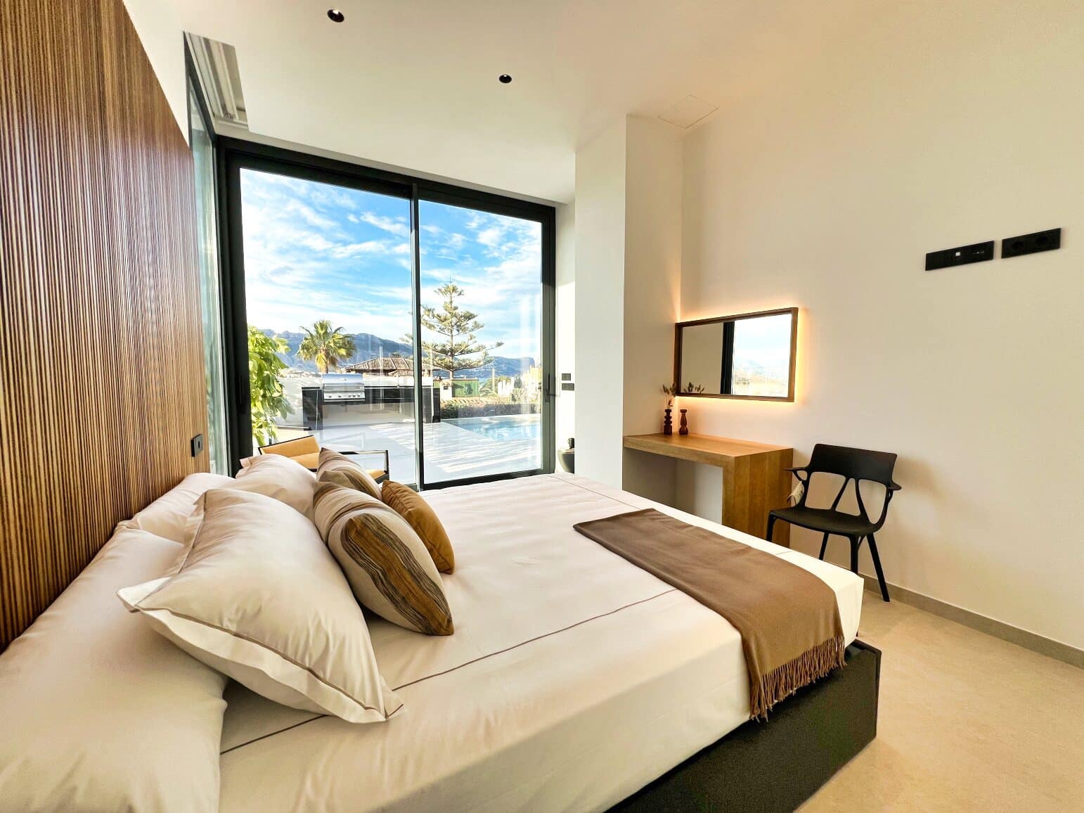 4 slaapkamer Villa te koop in Albir met zwembad garage - € 3.950.000 (Ref: 8208861)