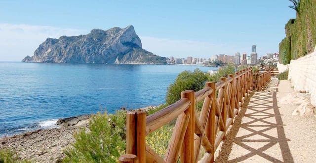 4 Zimmer Villa zu verkaufen in Benissa mit Pool Garage - 1.590.000 € (Ref: 8221807)