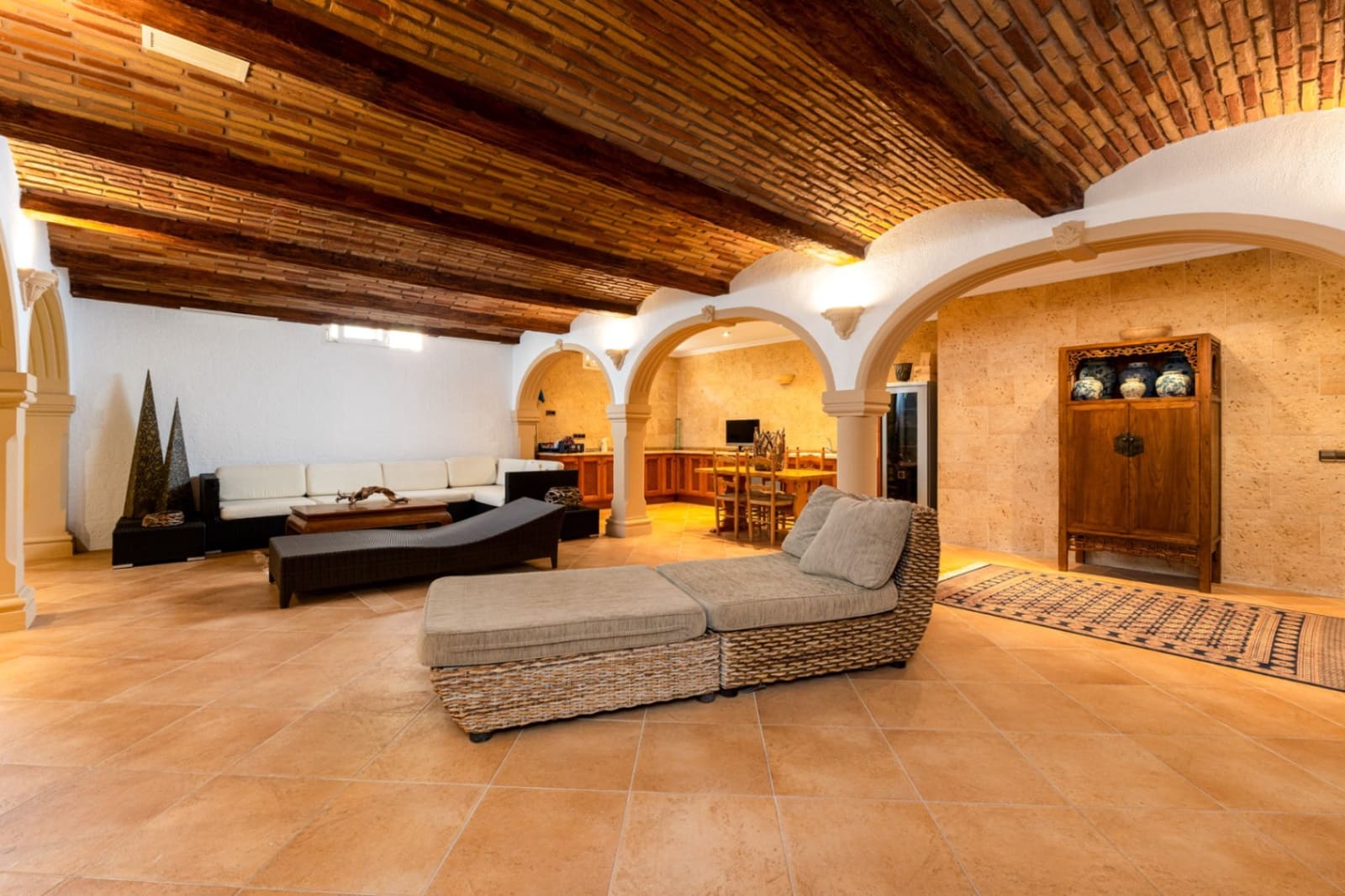 4 makuuhuone Huvila myytävänä paikassa Benissa mukana uima-altaan 
autotalli - 1 590 000 € (Ref: 8221807)