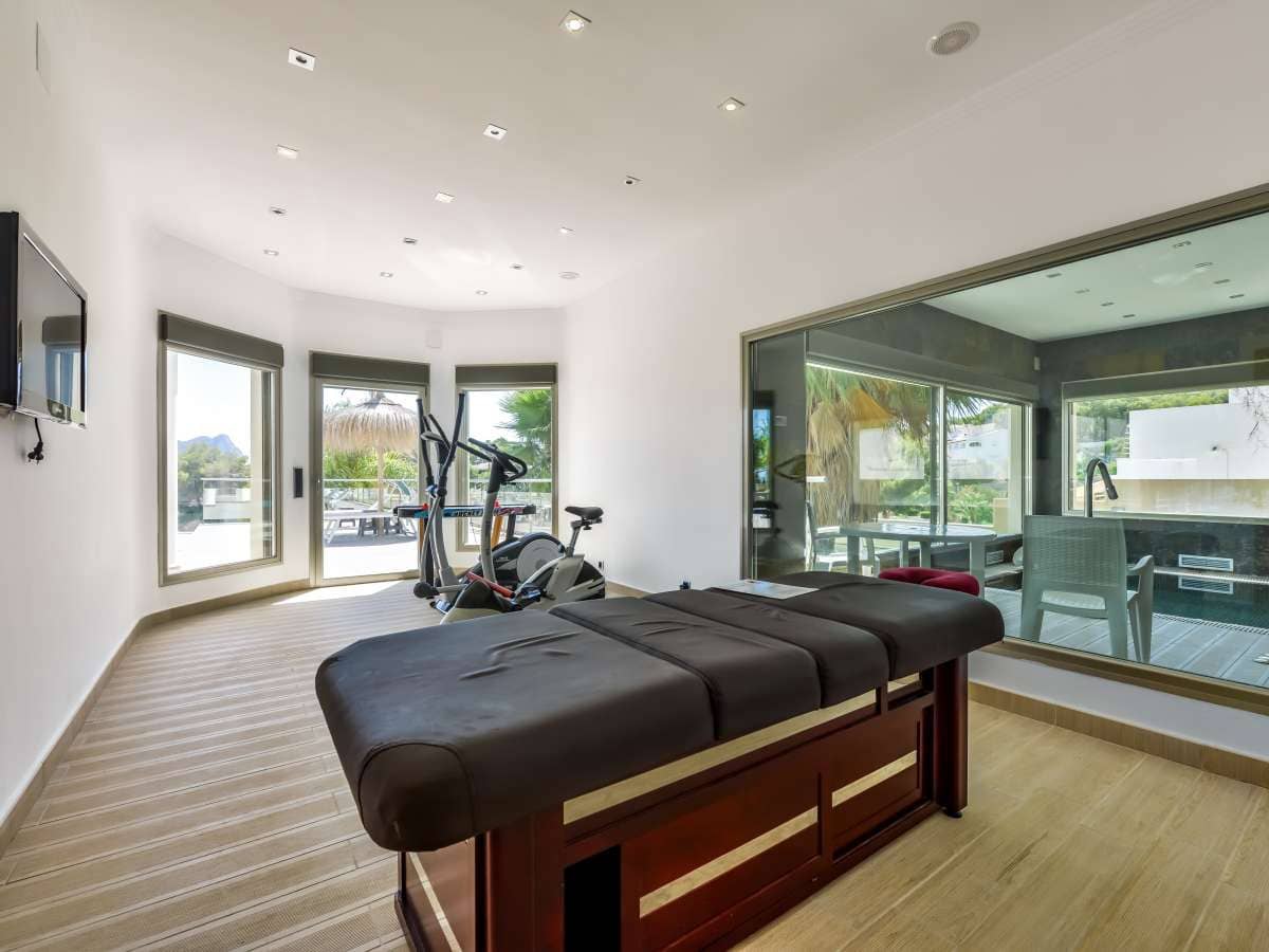 5 soveværelse Villa til salg i Benissa med swimmingpool - € 1.999.999 (Ref: 8253068)