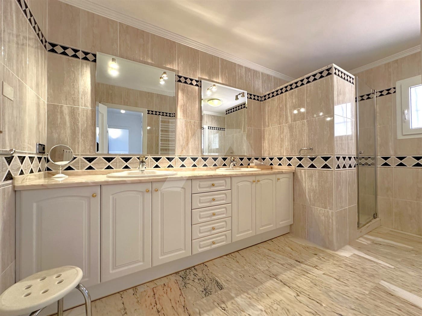 3 sypialnia Willa na sprzedaż w Moraira z basenem garażem - 990 000 € (Ref: 8263540)