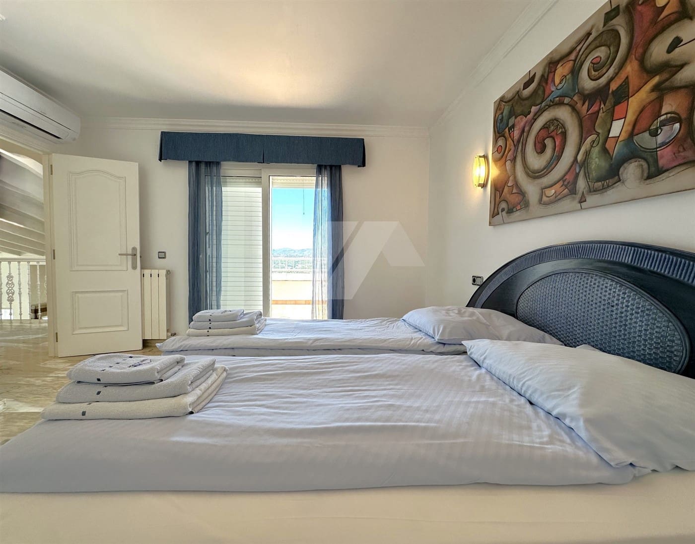 3 sypialnia Willa na sprzedaż w Moraira z basenem garażem - 990 000 € (Ref: 8263540)