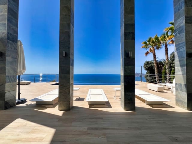 3 slaapkamer Villa te koop in Altea met zwembad garage - € 2.490.000 (Ref: 8364484)