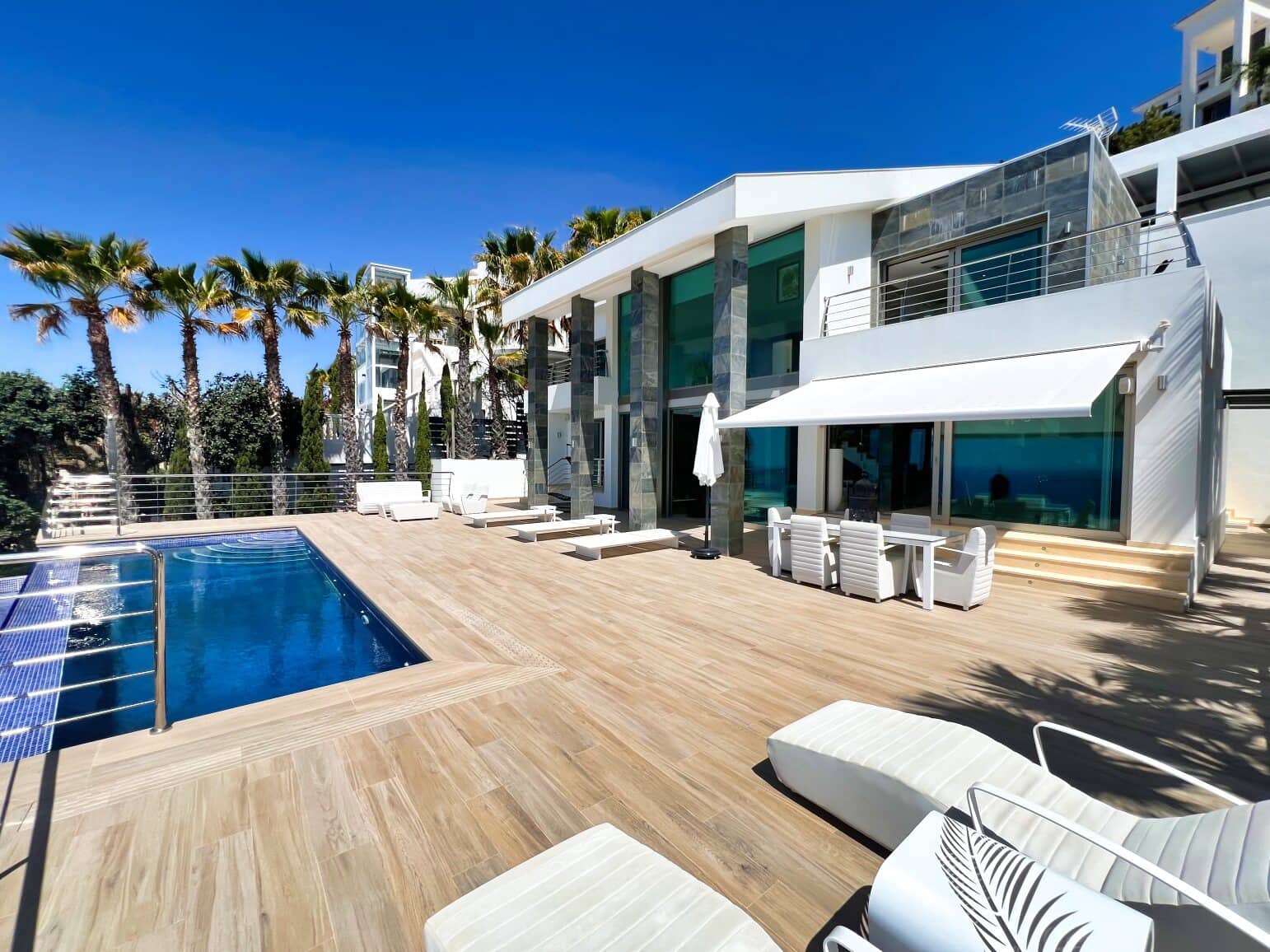 3 soveværelse Villa til salg i Altea med swimmingpool garage - € 2.490.000 (Ref: 8364484)