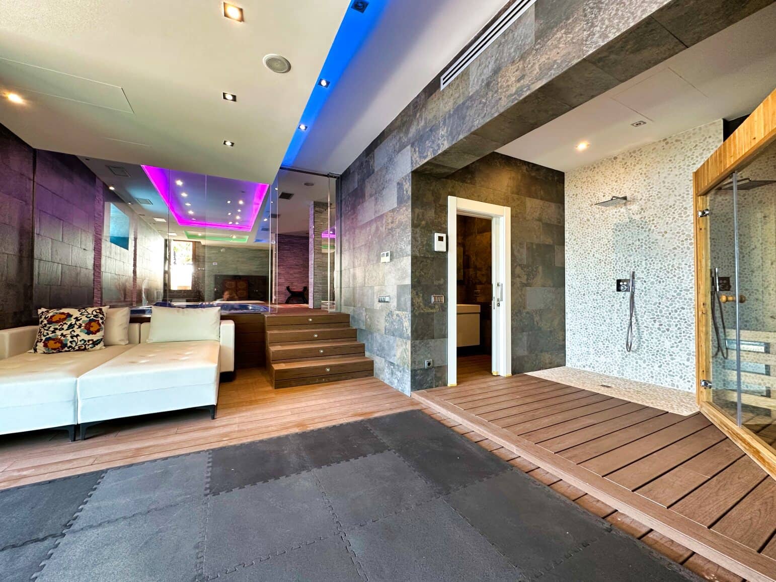 3 soveværelse Villa til salg i Altea med swimmingpool garage - € 2.490.000 (Ref: 8364484)