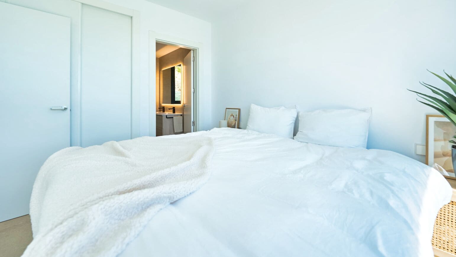 3 slaapkamer Villa te koop in Alfaz del Pi / L'Alfas del Pi met zwembad garage - € 690.000 (Ref: 8420363)