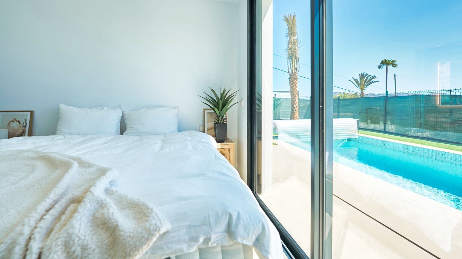 3 slaapkamer Villa te koop in Alfaz del Pi / L'Alfas del Pi met zwembad garage - € 690.000 (Ref: 8420363)