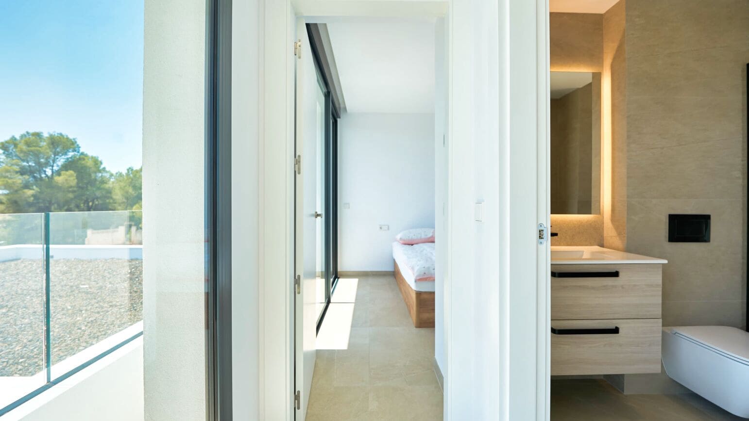 3 slaapkamer Villa te koop in Alfaz del Pi / L'Alfas del Pi met zwembad garage - € 690.000 (Ref: 8420363)