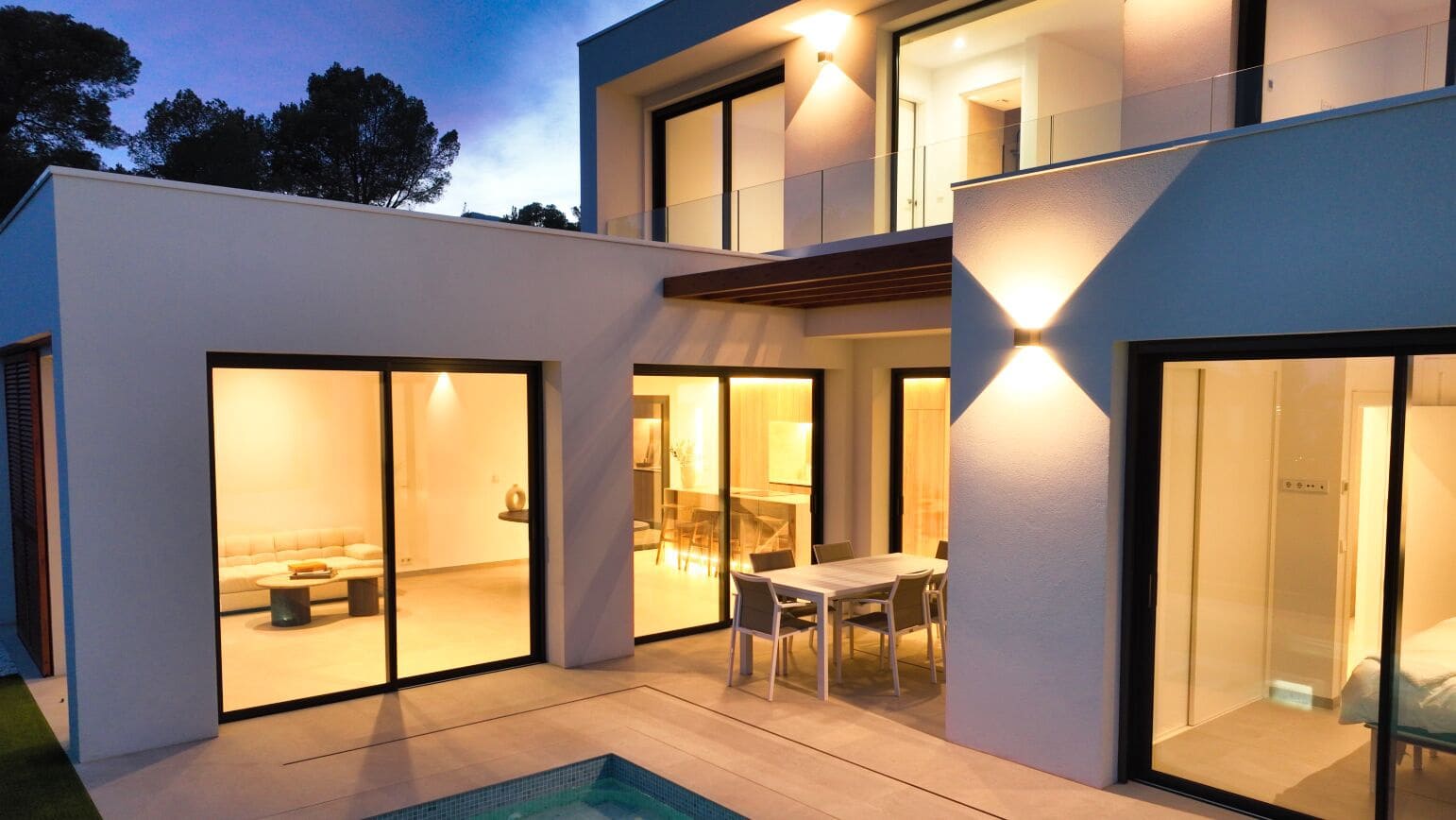 3 slaapkamer Villa te koop in Alfaz del Pi / L'Alfas del Pi met zwembad garage - € 690.000 (Ref: 8420363)