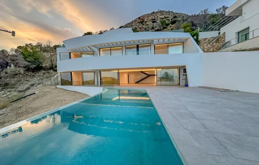4 soverom Villa til salgs i Altea med svømmebasseng garasje - € 2 290 000 (Ref: 8425430)