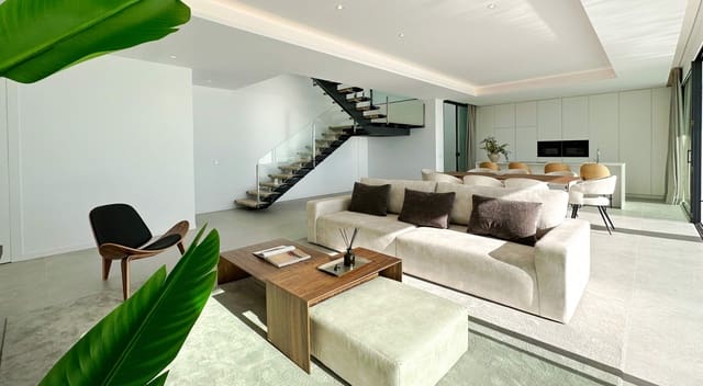 4 slaapkamer Villa te koop in Altea met zwembad garage - € 2.290.000 (Ref: 8425430)