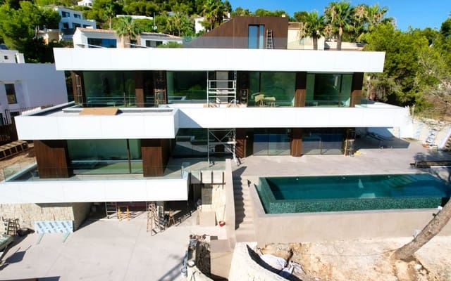 4 sypialnia Willa na sprzedaż w Altea z basenem garażem - 2 795 000 € (Ref: 8425783)