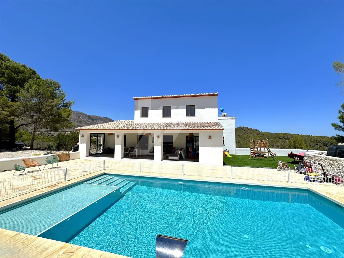 4 sovrum Finca/Hus på landet till salu i Benissa med pool garage - 1 095 000 € (Ref: 8437506)