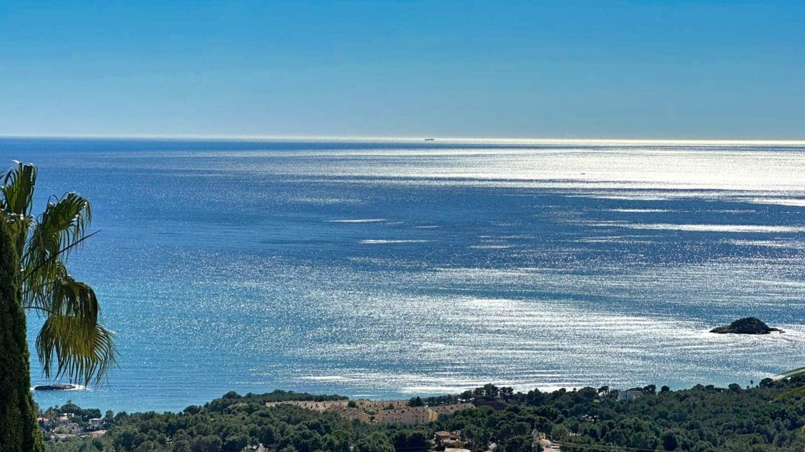 7 bedroom Villa for sale in Altea with pool - € 4,750,000 (Ref: 8480362)