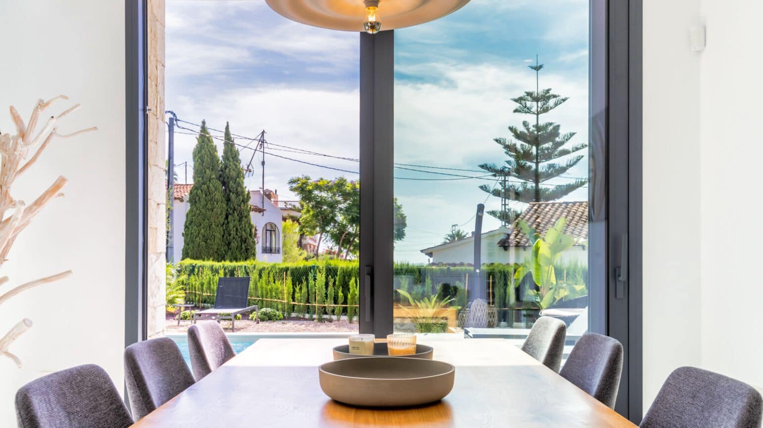 4 makuuhuone Huvila myytävänä paikassa Benissa mukana uima-altaan 
autotalli - 1 250 000 € (Ref: 8513817)