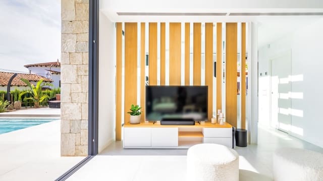 4 Zimmer Villa zu verkaufen in Benissa mit Pool Garage - 1.250.000 € (Ref: 8513817)