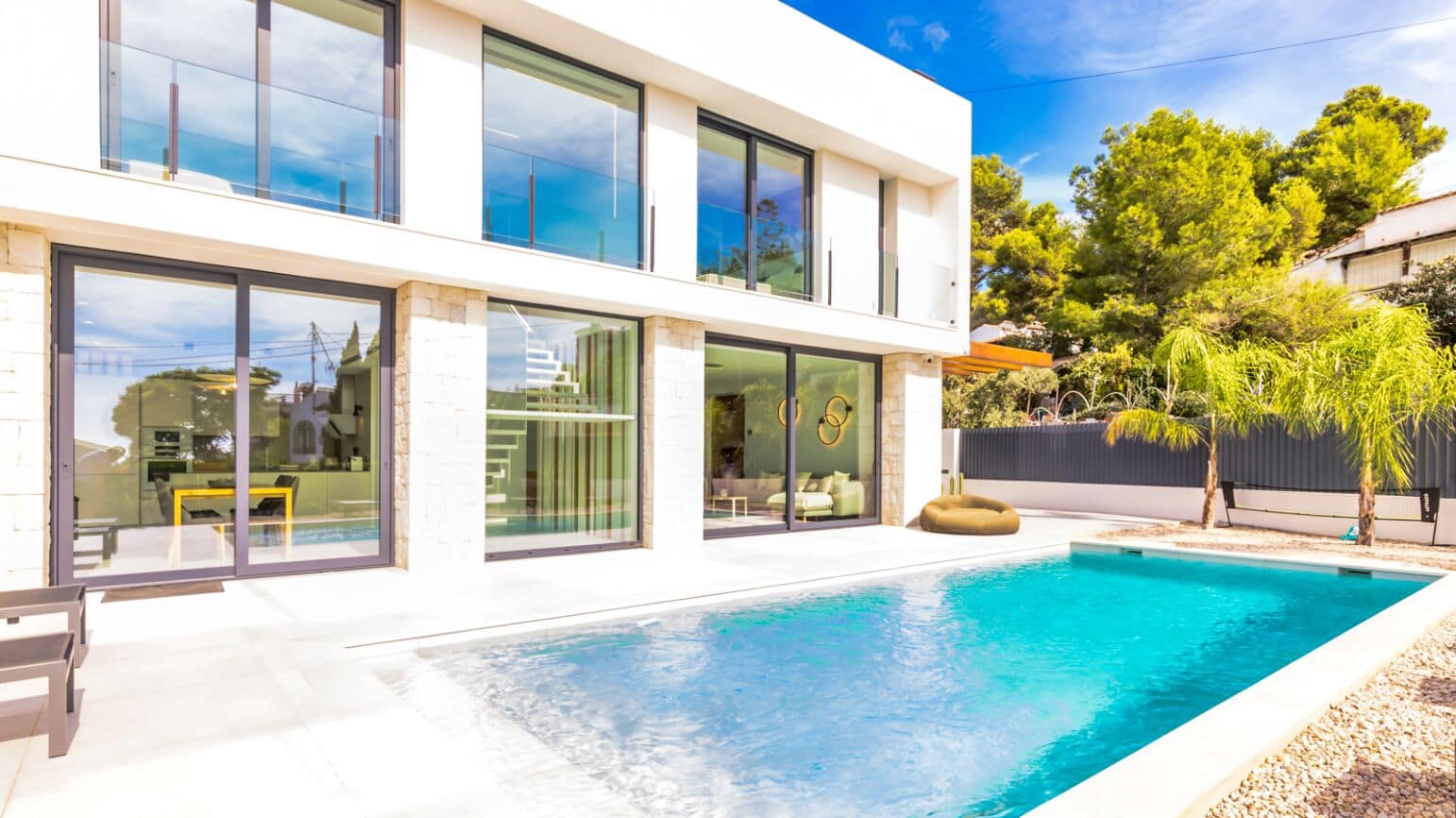 4 makuuhuone Huvila myytävänä paikassa Benissa mukana uima-altaan 
autotalli - 1 250 000 € (Ref: 8513817)