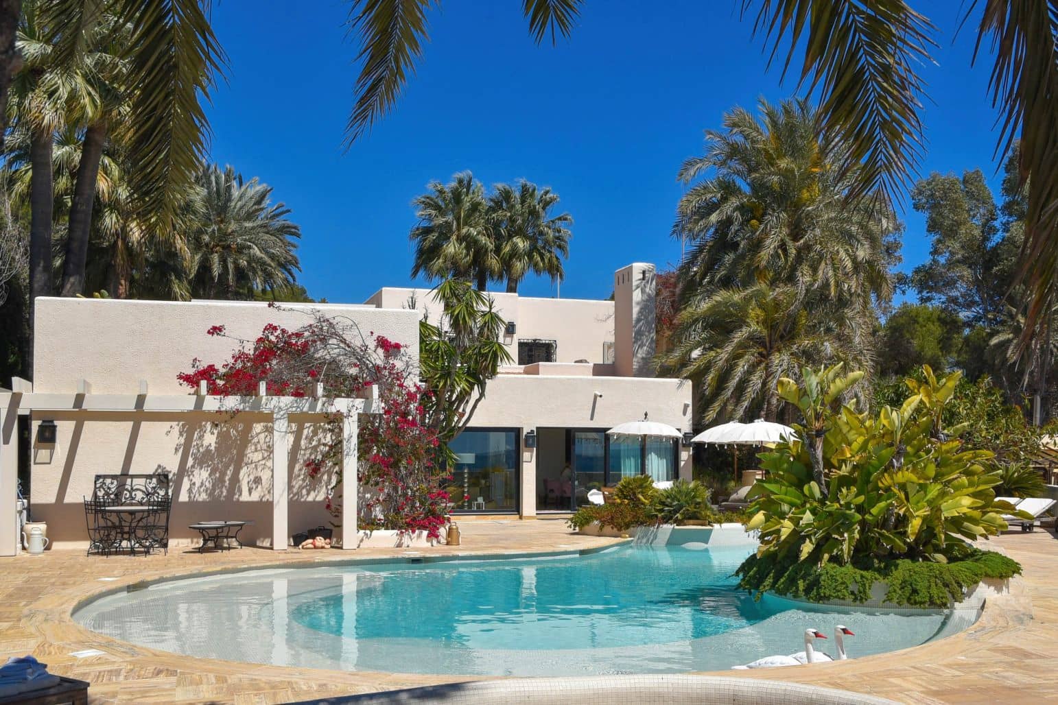 4 slaapkamer Villa te koop in Moraira met zwembad garage - € 5.850.000 (Ref: 8644095)