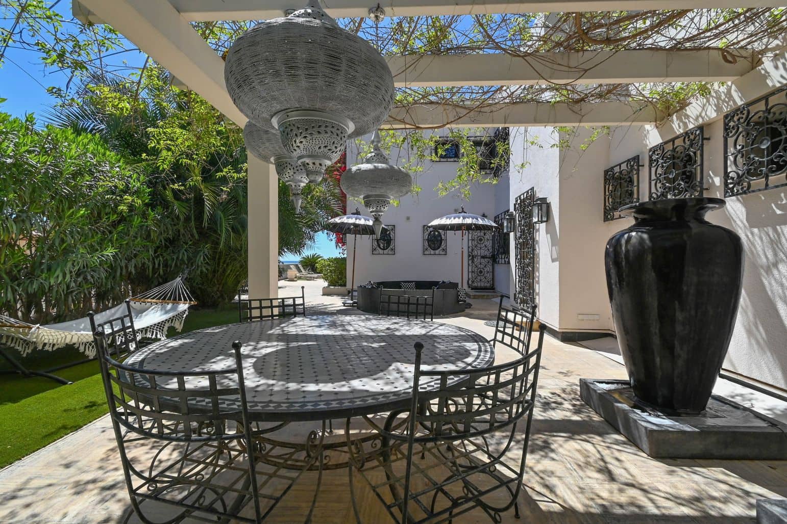 4 slaapkamer Villa te koop in Moraira met zwembad garage - € 5.850.000 (Ref: 8644095)