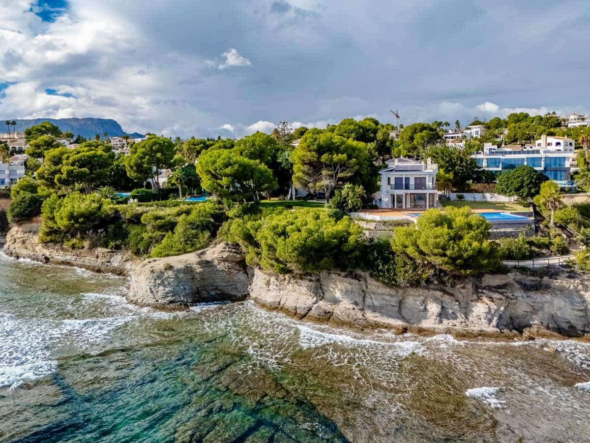 6 soveværelse Villa til salg i Calpe / Calp med swimmingpool - € 4.200.000 (Ref: 8649081)