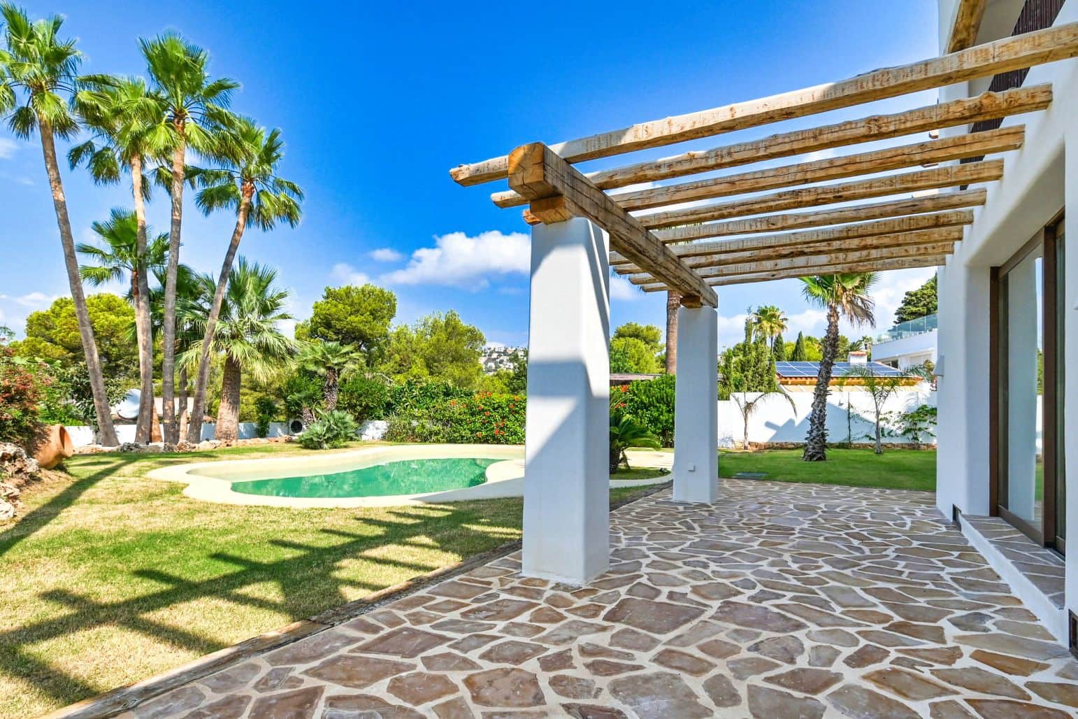 5 soverom Villa til salgs i Benissa med svømmebasseng garasje - € 2 975 000 (Ref: 8661522)