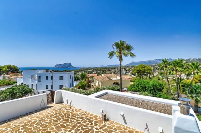 5 makuuhuone Huvila myytävänä paikassa Benissa mukana uima-altaan 
autotalli - 2 975 000 € (Ref: 8661522)