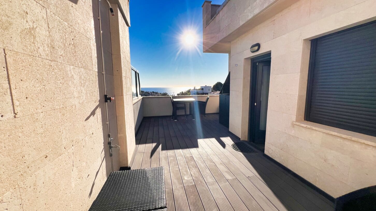 3 Zimmer Haus zu verkaufen in Calpe / Calp mit Pool Garage - 520.000 € (Ref: 8703219)