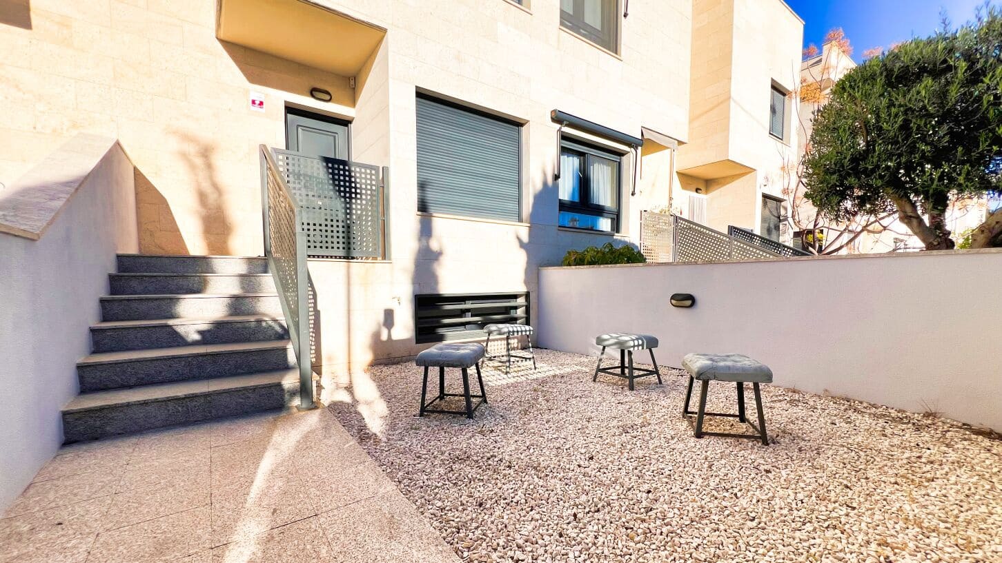 3 Zimmer Haus zu verkaufen in Calpe / Calp mit Pool Garage - 520.000 € (Ref: 8703219)