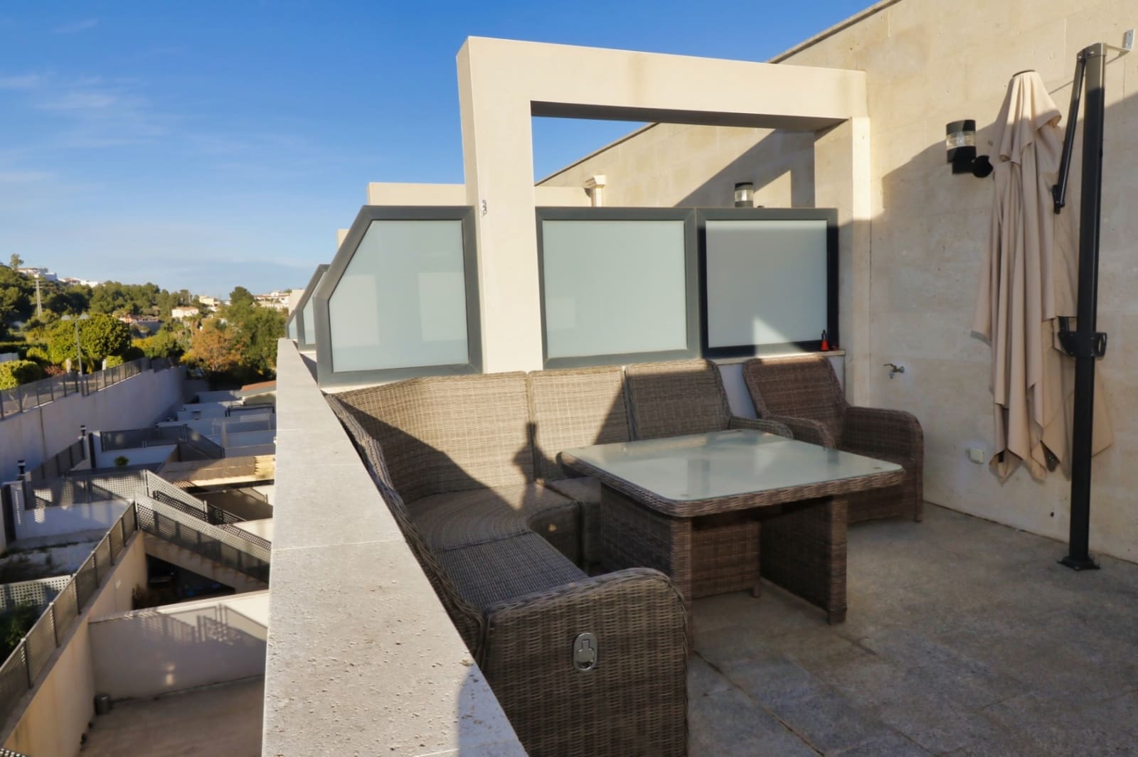 3 Zimmer Haus zu verkaufen in Calpe / Calp mit Pool Garage - 520.000 € (Ref: 8703219)