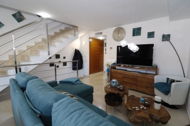 3 Zimmer Haus zu verkaufen in Canuta, Calpe / Calp mit Pool Garage - 520.000 € (Ref: 8703219)