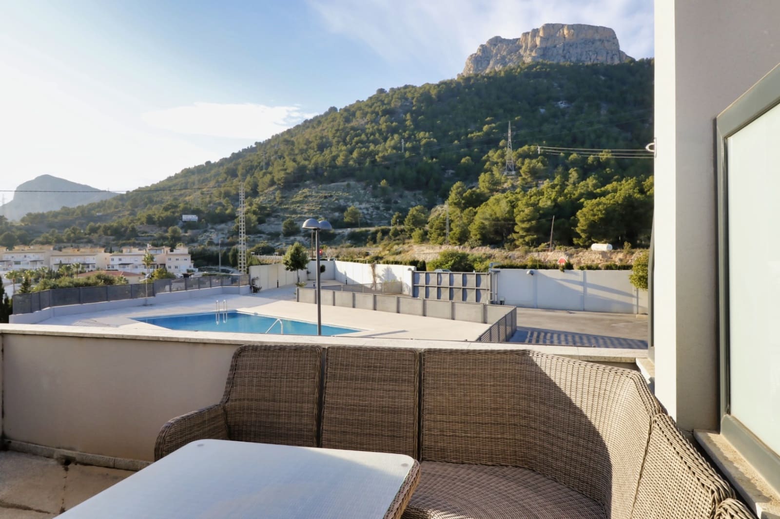 3 Zimmer Haus zu verkaufen in Calpe / Calp mit Pool Garage - 520.000 € (Ref: 8703219)