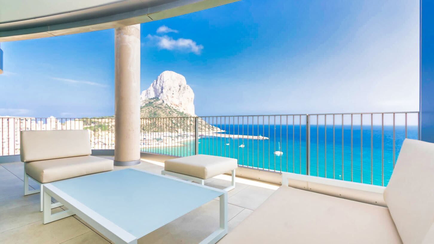 4 soveværelse Lejlighed til salg i Calpe / Calp med swimmingpool garage - € 1.600.000 (Ref: 8736468)