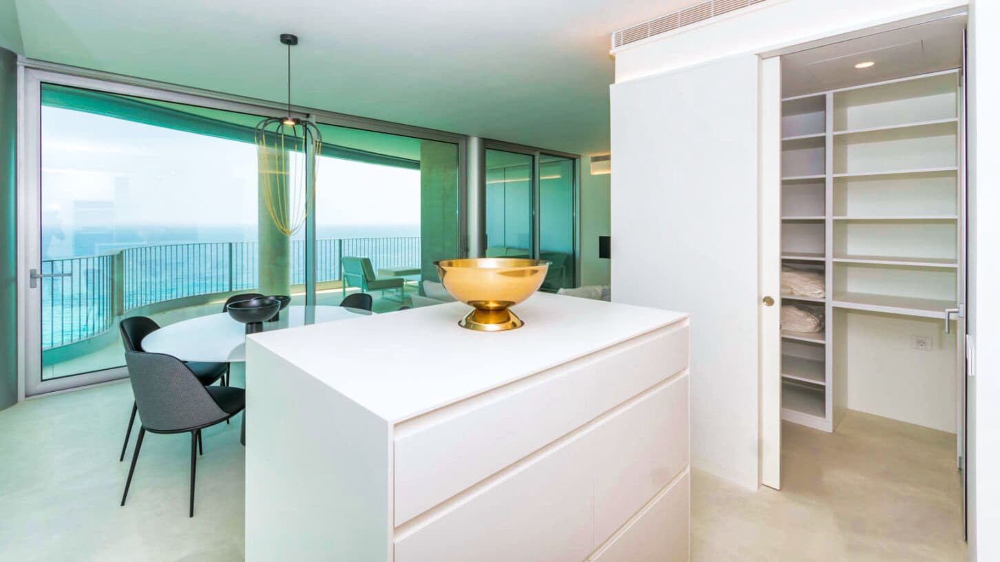 4 soveværelse Lejlighed til salg i Calpe / Calp med swimmingpool garage - € 1.600.000 (Ref: 8736468)