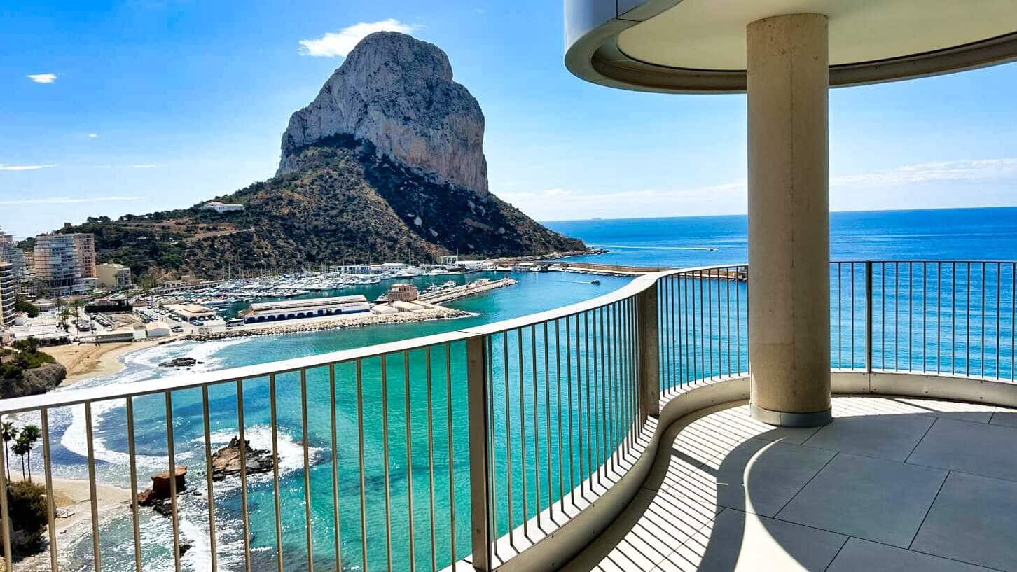 4 soveværelse Lejlighed til salg i Calpe / Calp med swimmingpool garage - € 1.600.000 (Ref: 8736468)