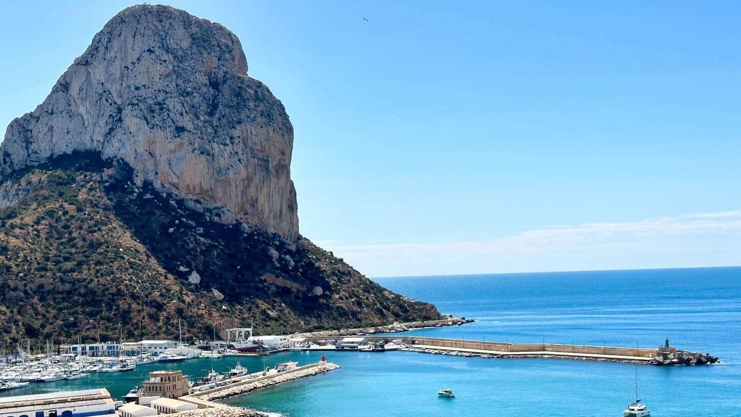 4 soveværelse Lejlighed til salg i Calpe / Calp med swimmingpool garage - € 1.600.000 (Ref: 8736468)