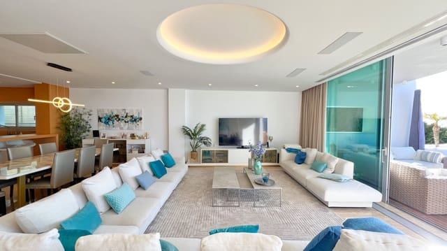 3 quarto Apartamento para venda em Altea com piscina garagem - 1 995 000 € (Ref: 8738891)