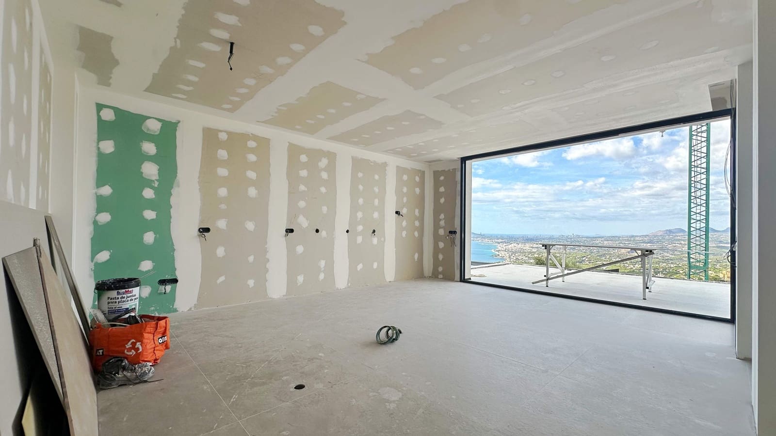 4 bedroom Villa for sale in Altea with pool - € 2,690,000 (Ref: 8744666)