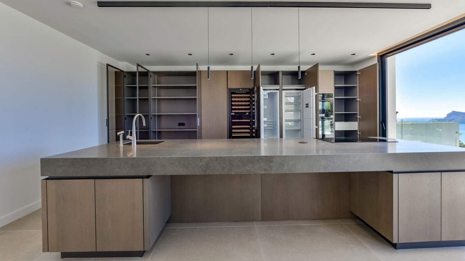 4 bedroom Villa for sale in Altea with pool - € 2,690,000 (Ref: 8744666)