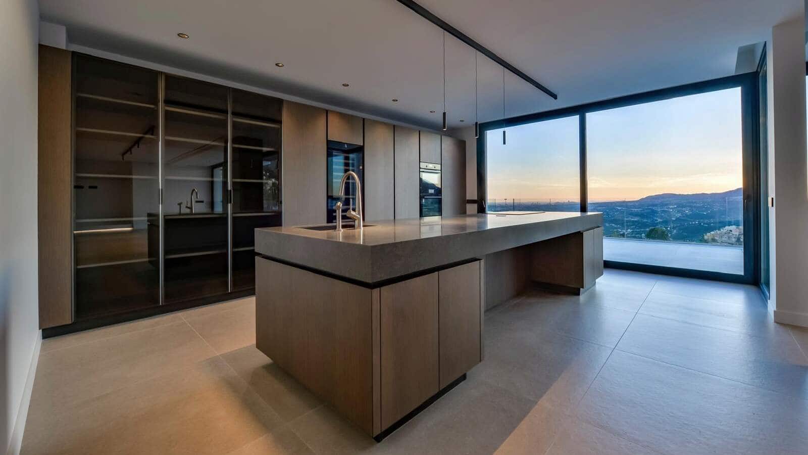 4 bedroom Villa for sale in Altea with pool - € 2,690,000 (Ref: 8744666)