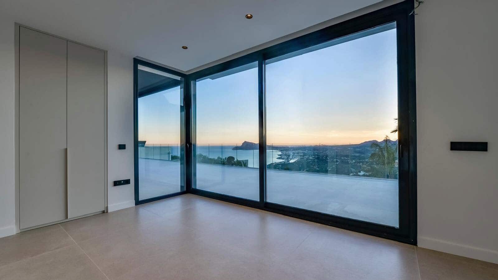 4 bedroom Villa for sale in Altea with pool - € 2,690,000 (Ref: 8744666)